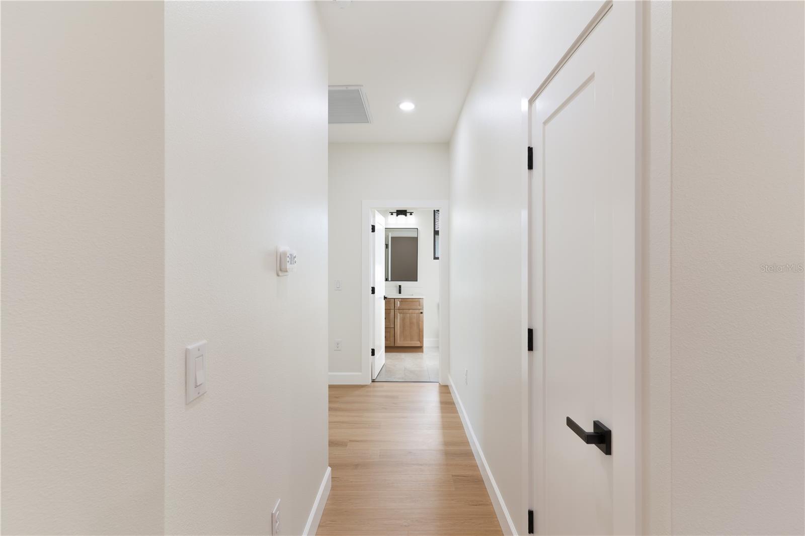 17399 VALLYBROOK AVE, PORT CHARLOTTE, FL, 33954