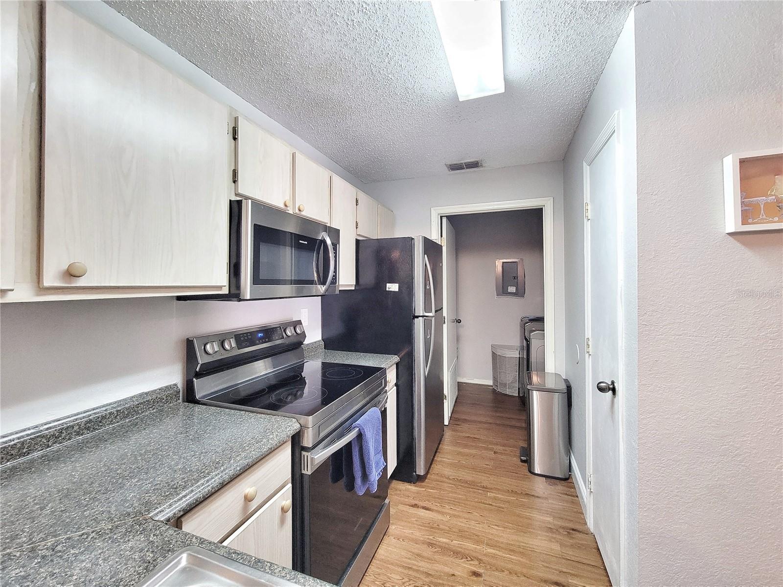 3705 SW 27TH ST #527, GAINESVILLE, FL, 32608