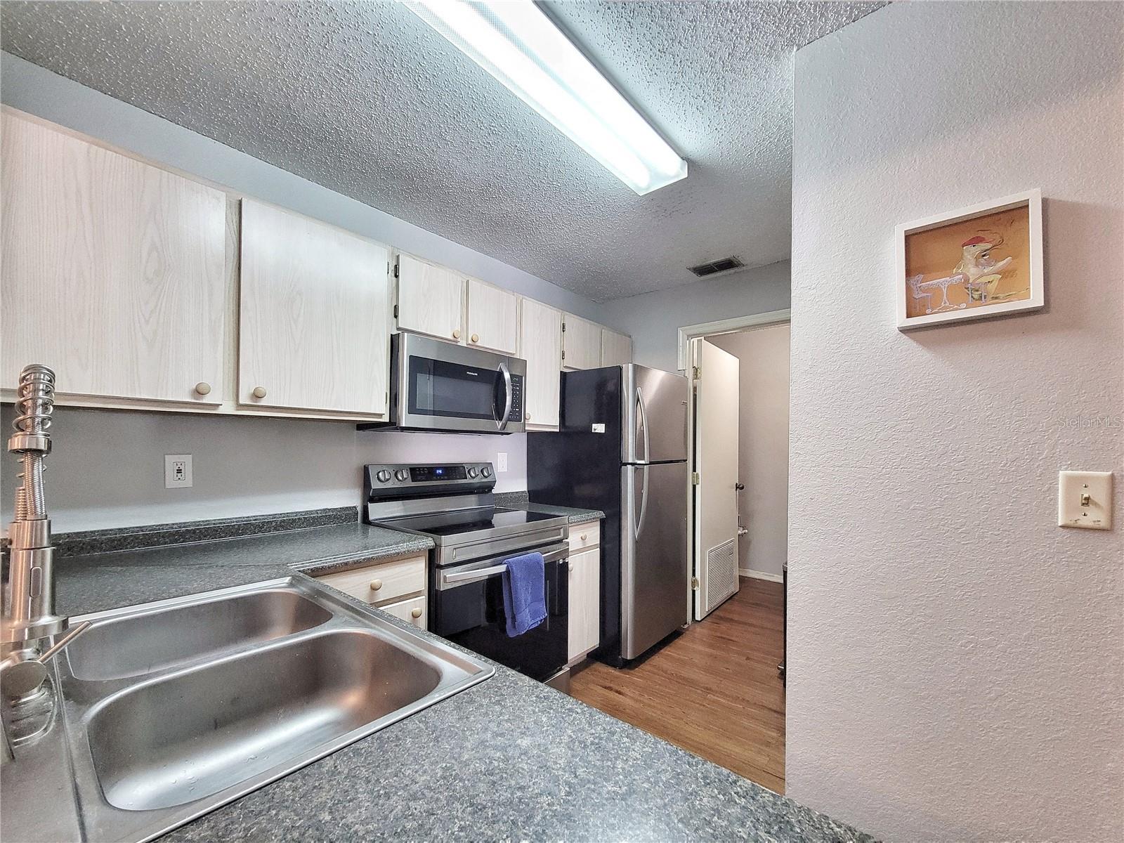 3705 SW 27TH ST #527, GAINESVILLE, FL, 32608