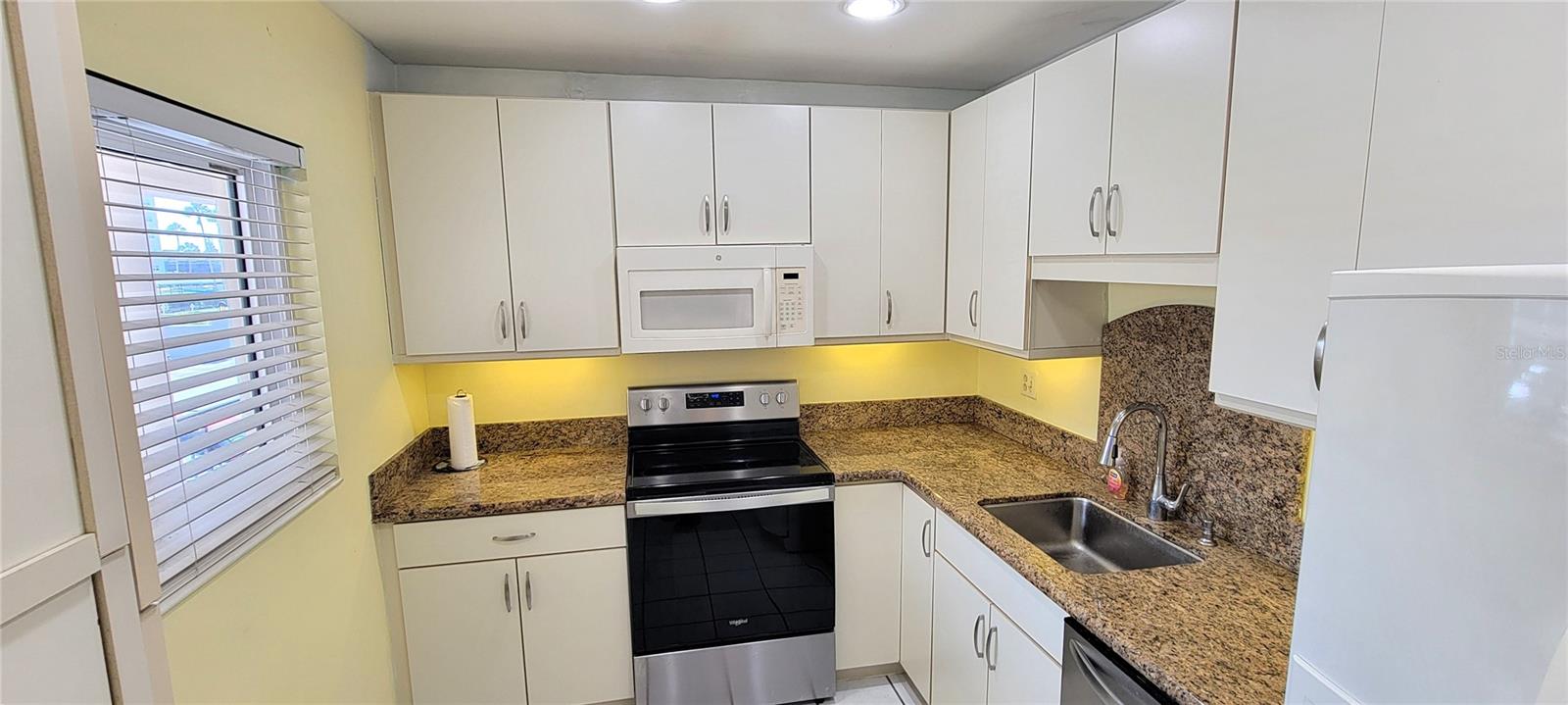 10351 REGAL DR #18, LARGO, FL, 33774