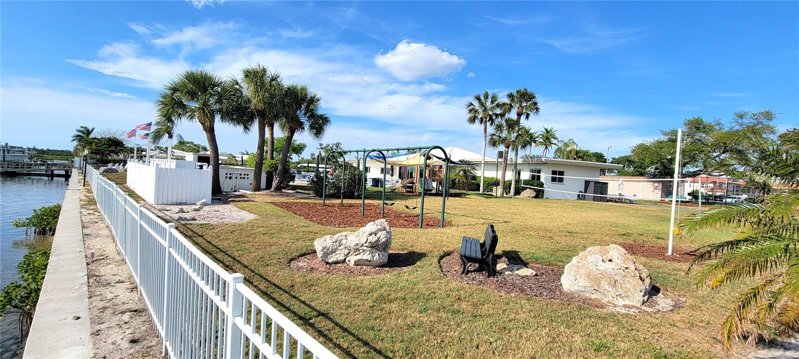 10351 REGAL DR #18, LARGO, FL, 33774