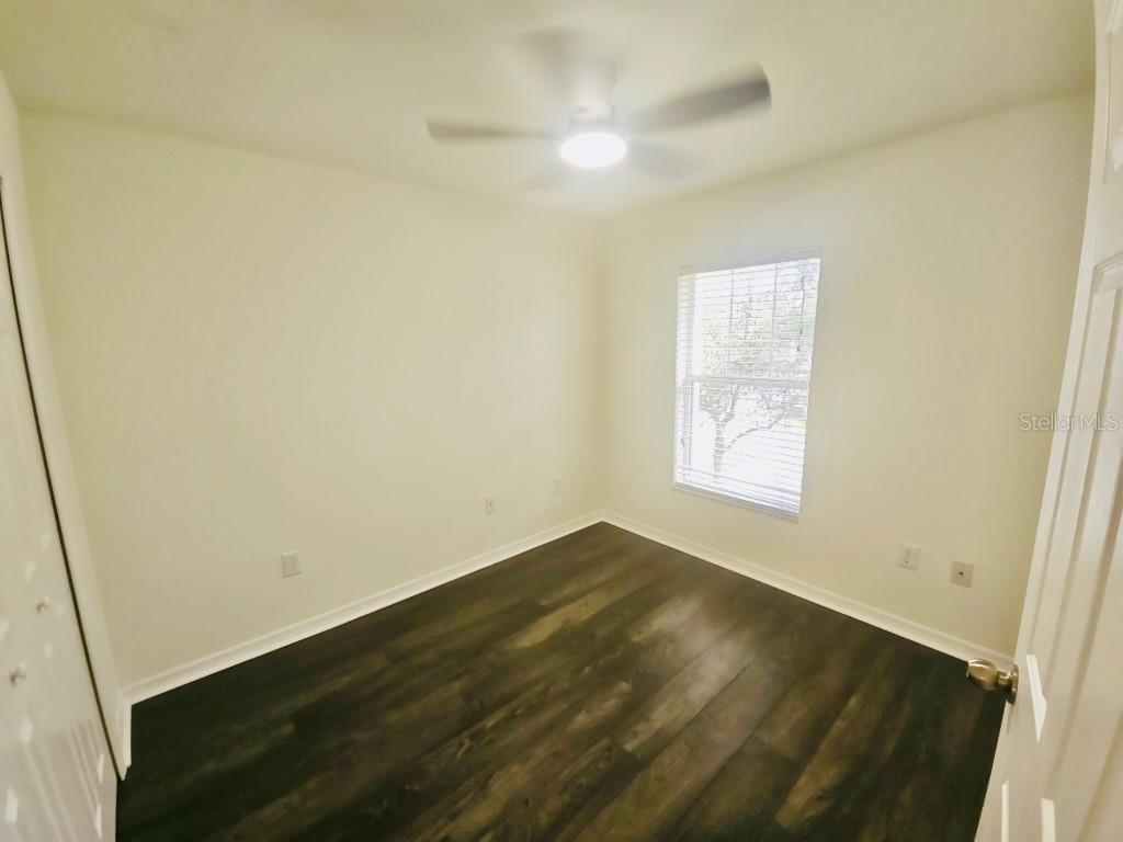 7703 N BRANCH AVE, TAMPA, FL, 33604