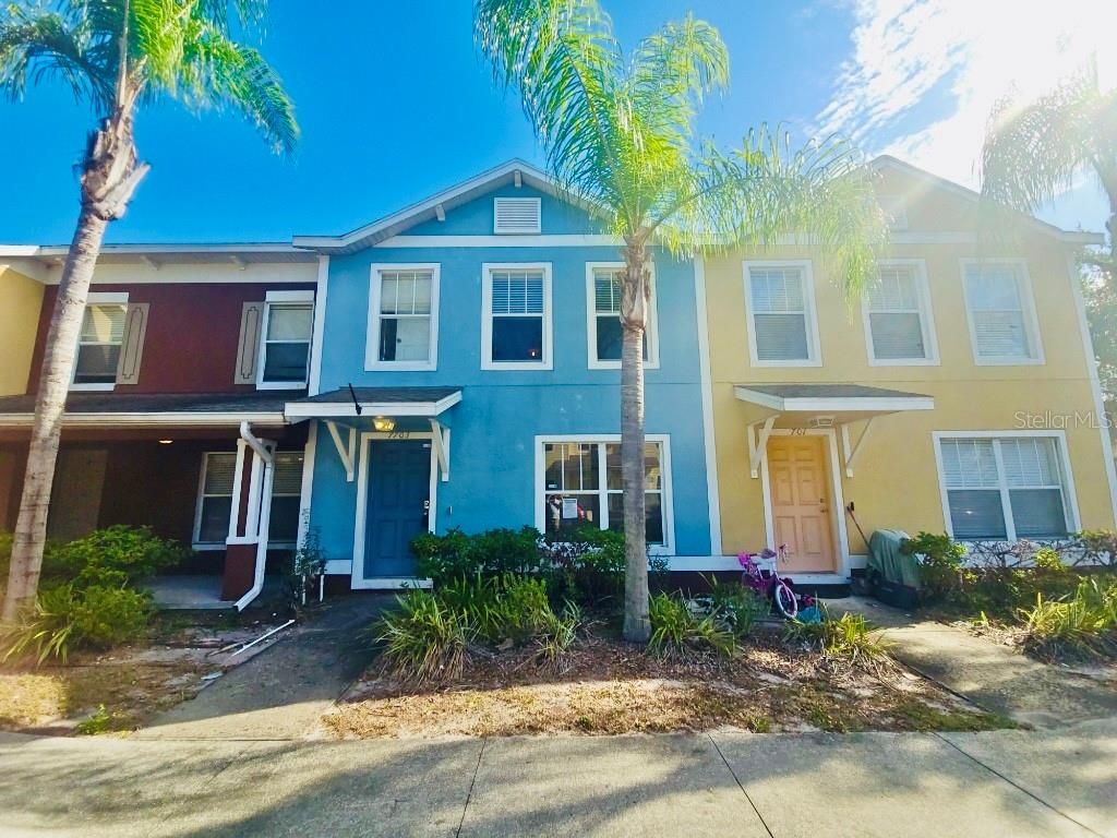7703 N BRANCH AVE, TAMPA, FL, 33604