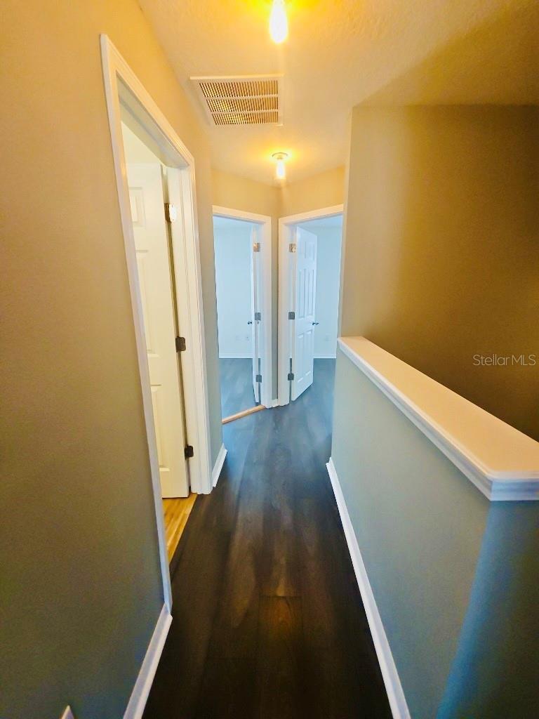 7703 N BRANCH AVE, TAMPA, FL, 33604