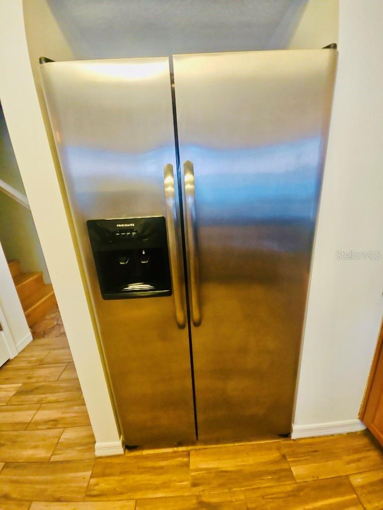 7703 N BRANCH AVE, TAMPA, FL, 33604