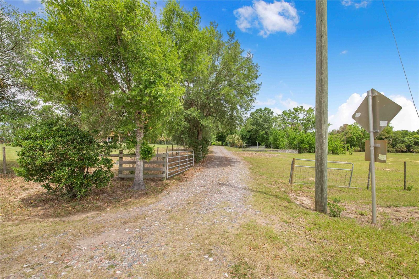 1616 CHAMPAGNE RD, DAVENPORT, FL, 33837