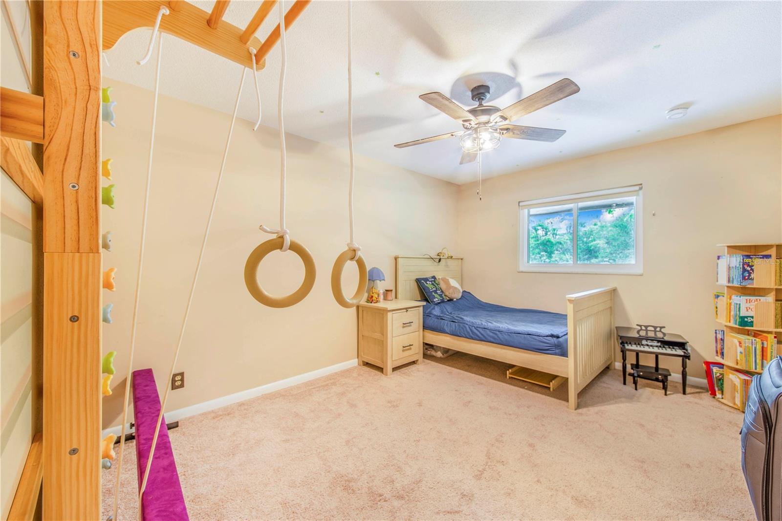 1616 CHAMPAGNE RD, DAVENPORT, FL, 33837