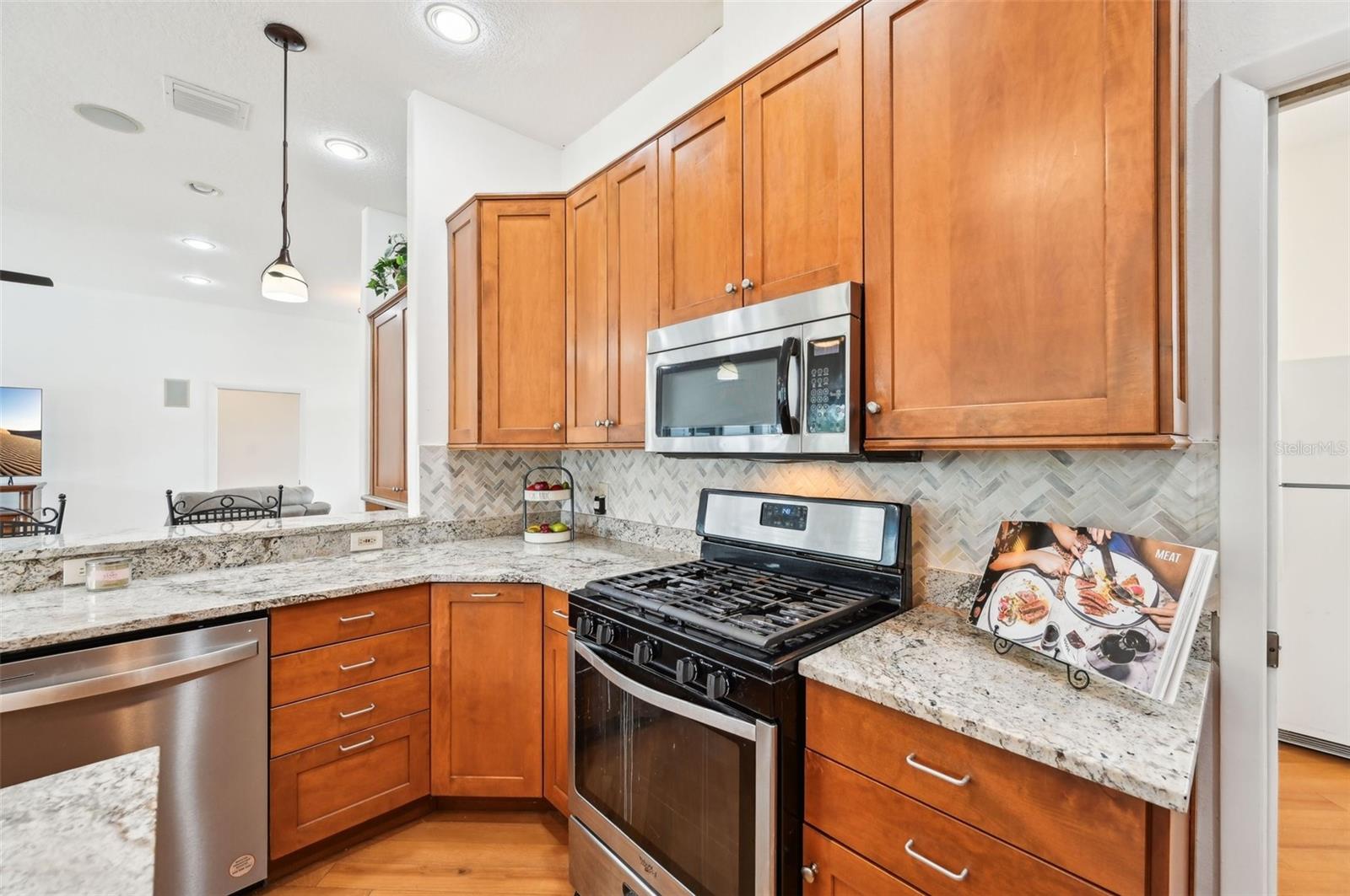 21019 LONESOME ACRE RD, WIMAUMA, FL, 33598