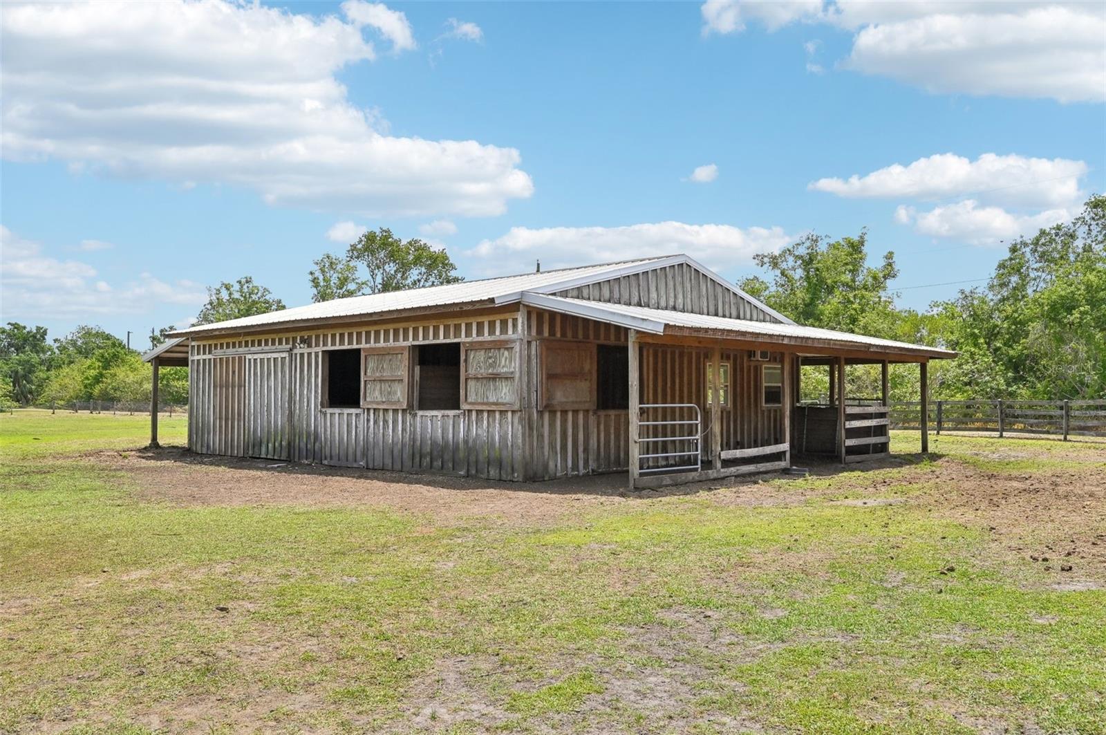 21019 LONESOME ACRE RD, WIMAUMA, FL, 33598