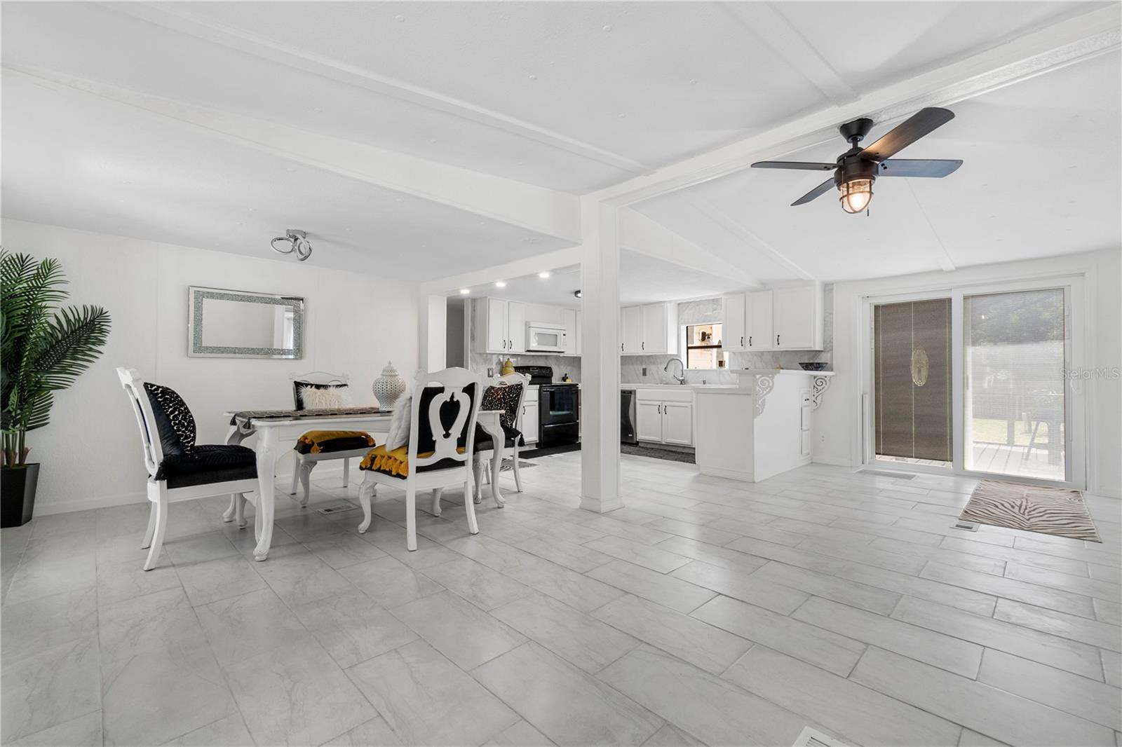 8356 W TAWNY ROSE LN, CRYSTAL RIVER, FL, 34429