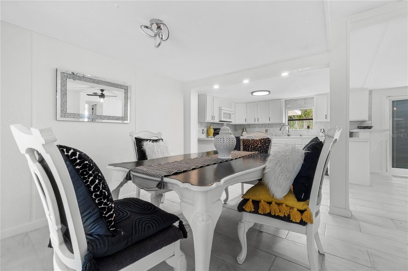 8356 W TAWNY ROSE LN, CRYSTAL RIVER, FL, 34429