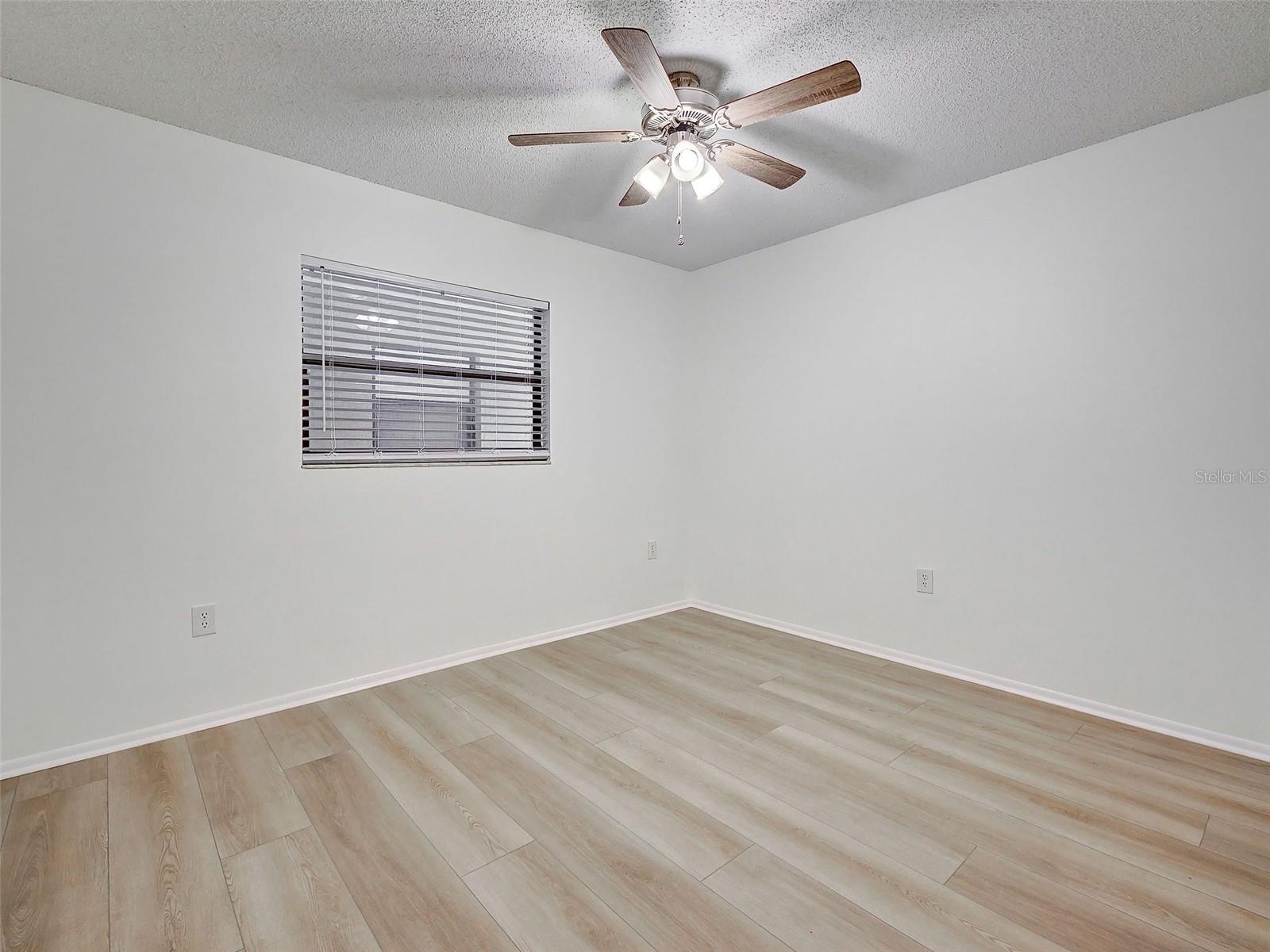 7237 CLOISTER DR #207, SARASOTA, FL, 34231