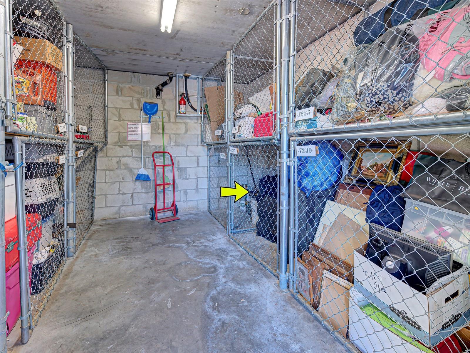 7237 CLOISTER DR #207, SARASOTA, FL, 34231