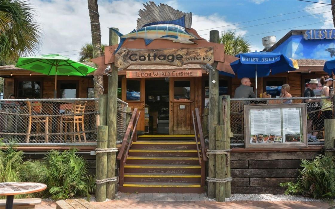 7237 CLOISTER DR #207, SARASOTA, FL, 34231