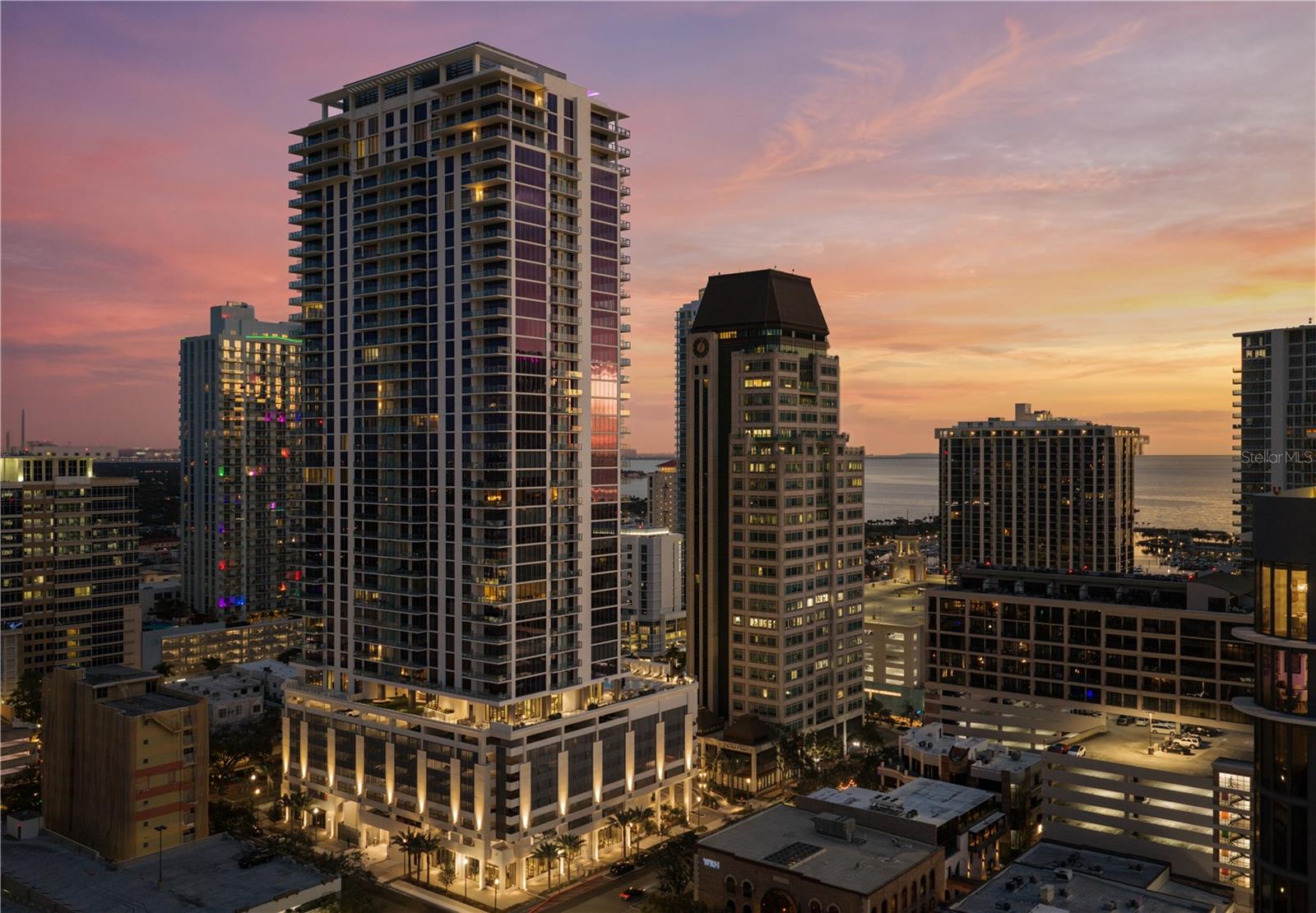 275 1ST AVE S #3504, ST PETERSBURG, FL, 33701