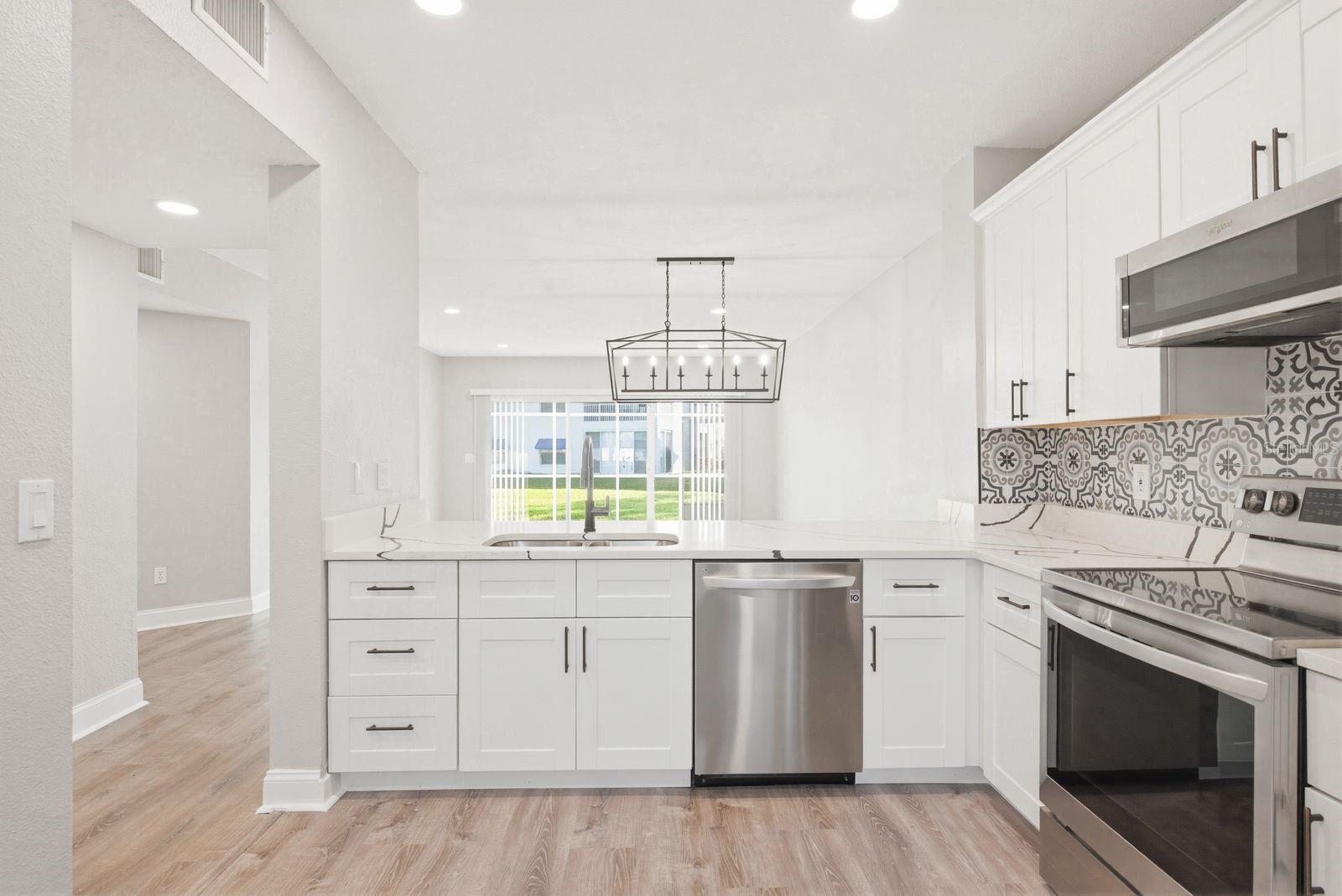 11510 SHIPWATCH DR #1372, LARGO, FL, 33774