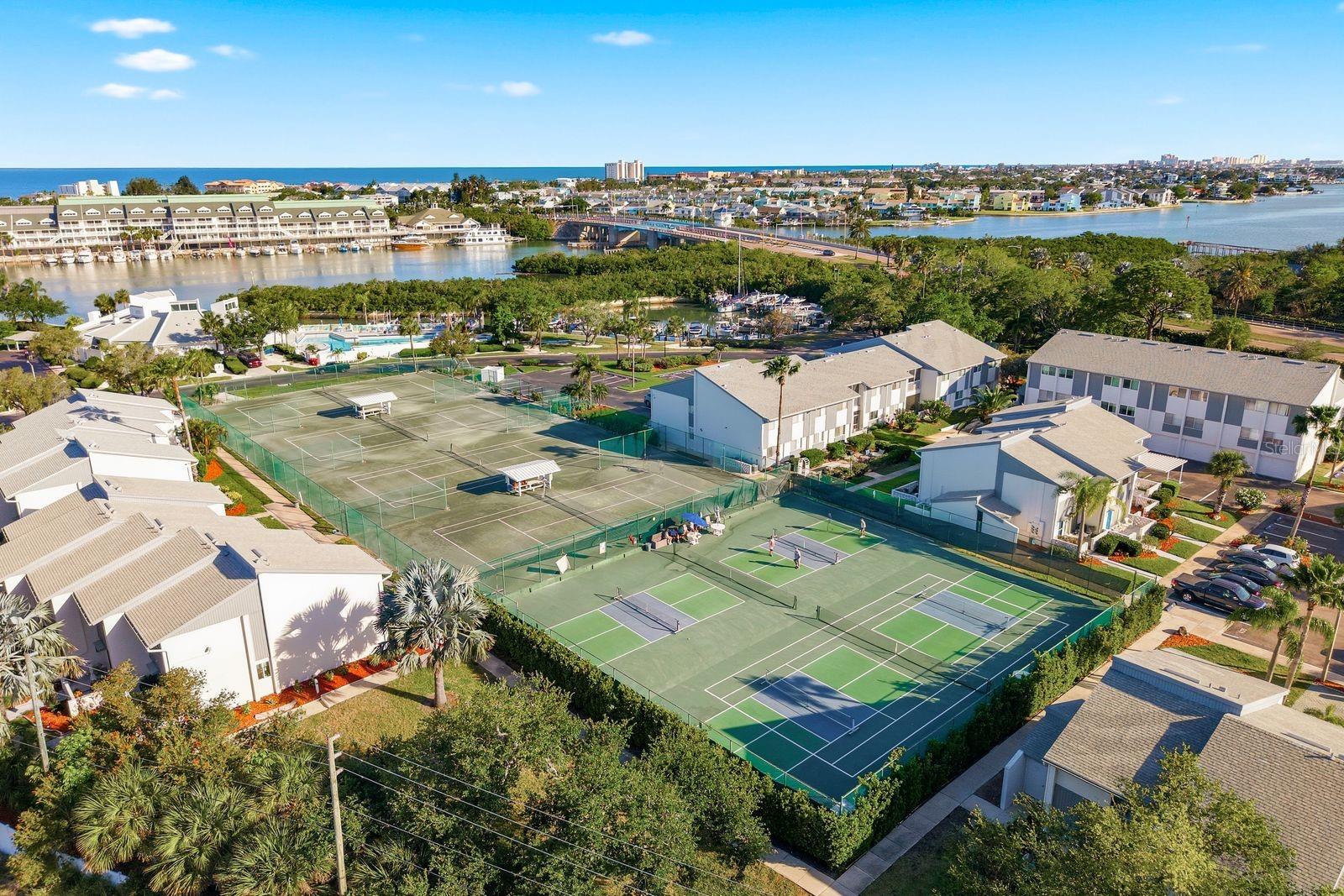 11510 SHIPWATCH DR #1372, LARGO, FL, 33774