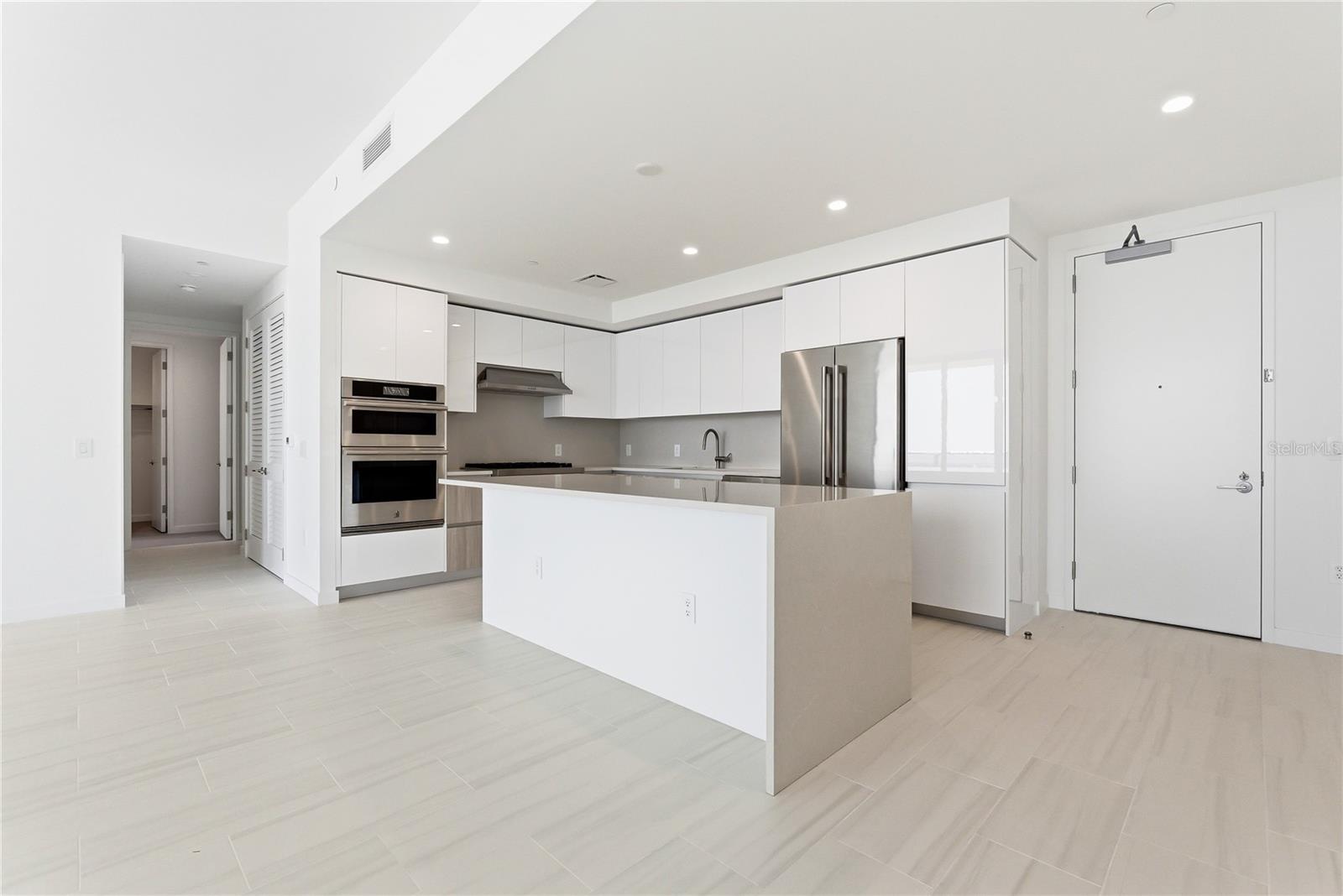 440 CENTRAL AVE #3506, ST PETERSBURG, FL, 33701