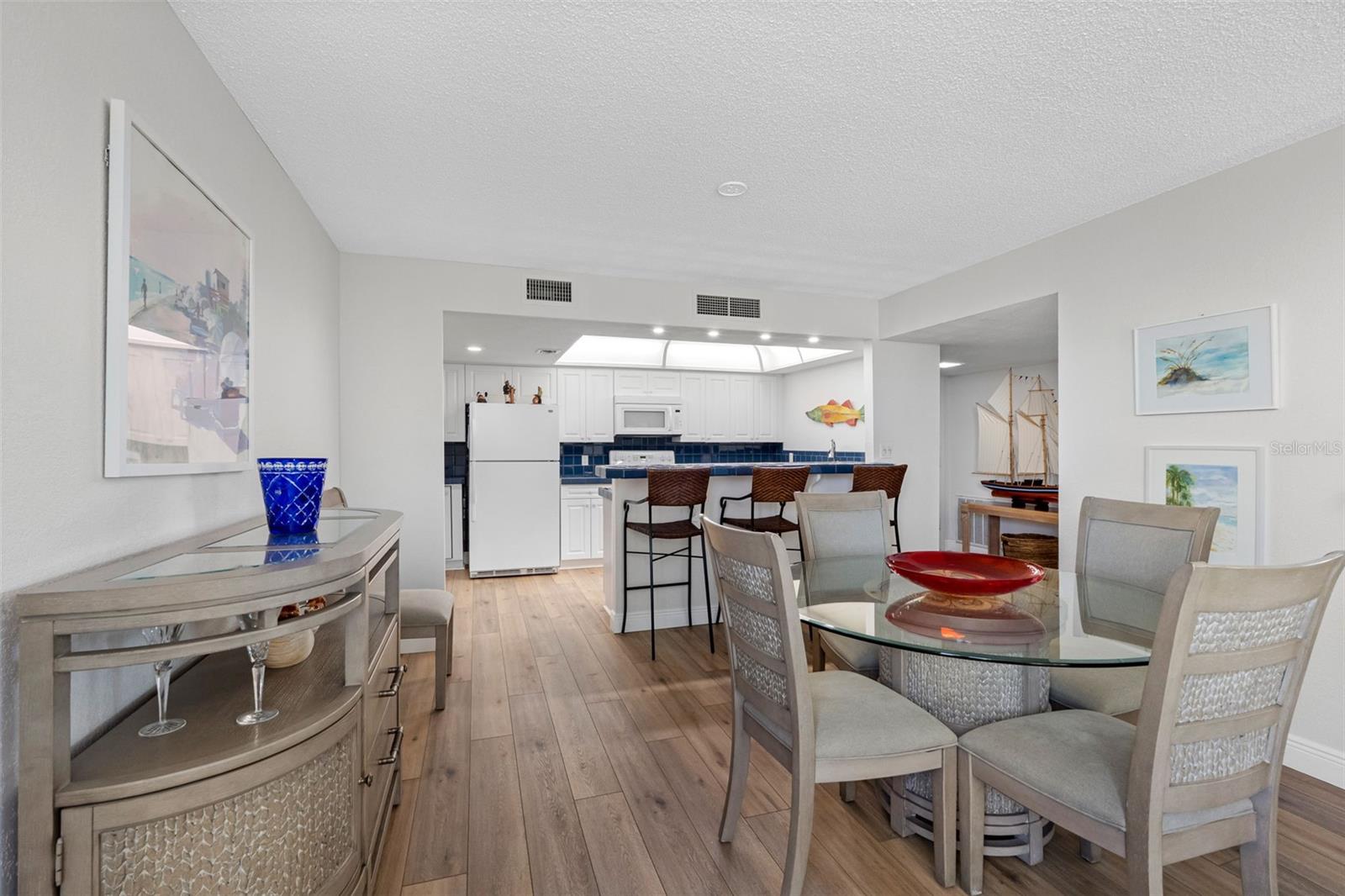 1400 GULF BLVD #101, CLEARWATER BEACH, FL, 33767