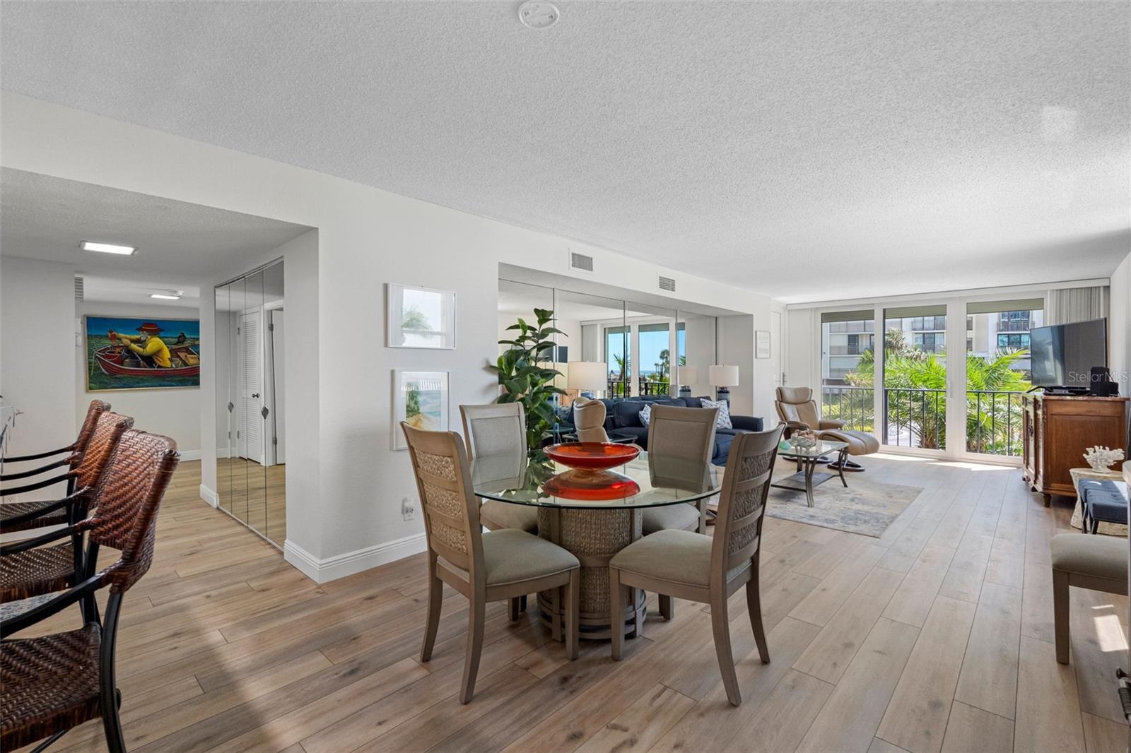 1400 GULF BLVD #101, CLEARWATER BEACH, FL, 33767