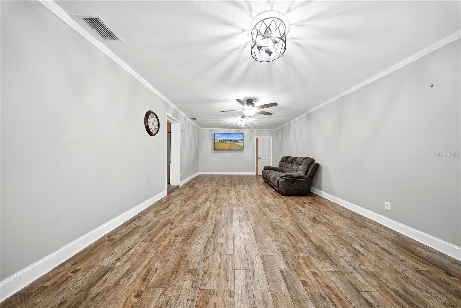 9403 OAK RIDGE AVE, RIVERVIEW, FL, 33578