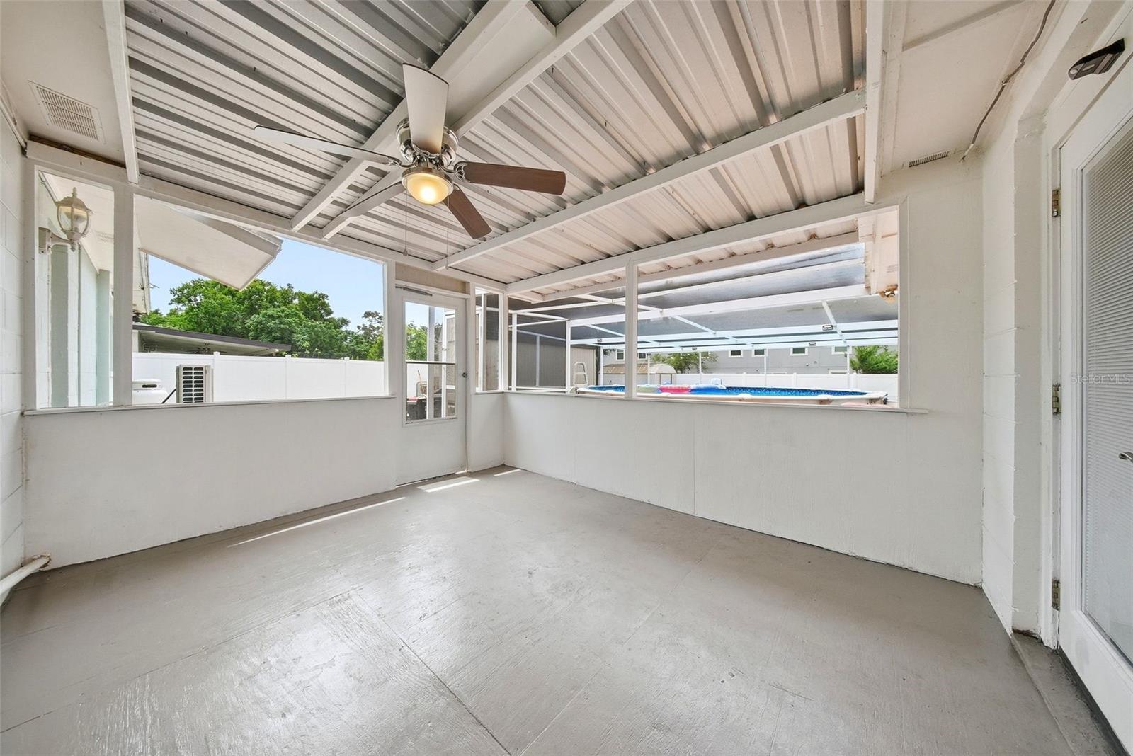 9403 OAK RIDGE AVE, RIVERVIEW, FL, 33578