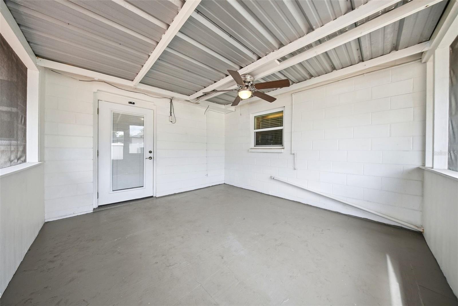 9403 OAK RIDGE AVE, RIVERVIEW, FL, 33578