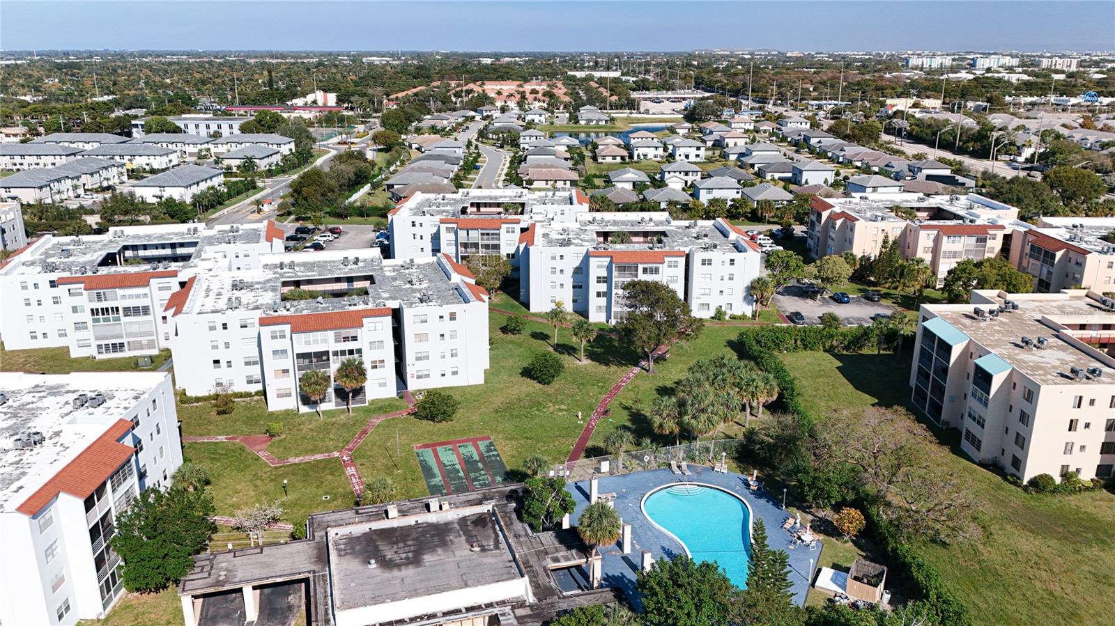 2850 SOMERSET DR #204L, LAUDERDALE LAKES, FL, 33311