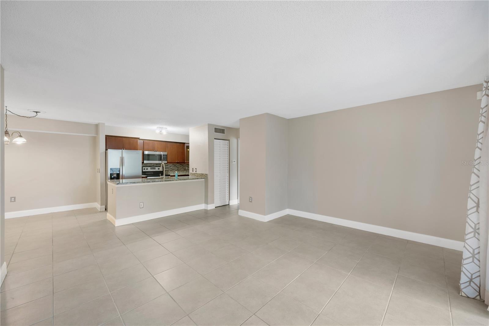 9481 HIGHLAND OAK DR #1112, TAMPA, FL, 33647