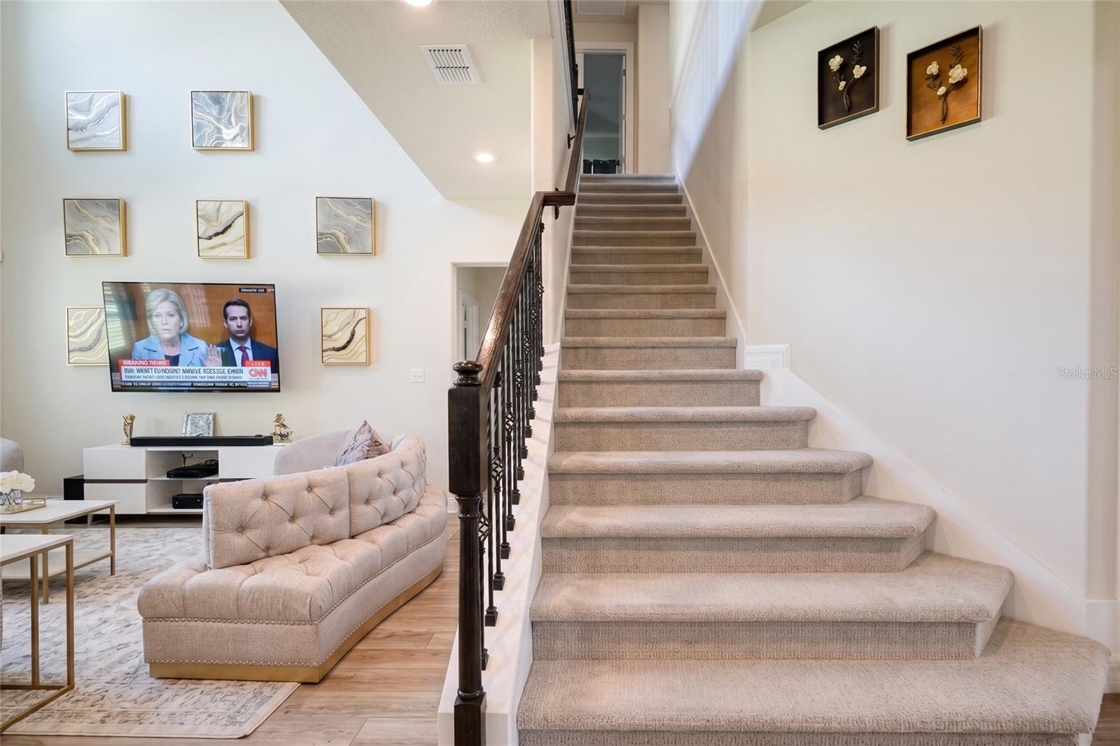 8059 LEAF GROVE CIR, ORLANDO, FL, 32836