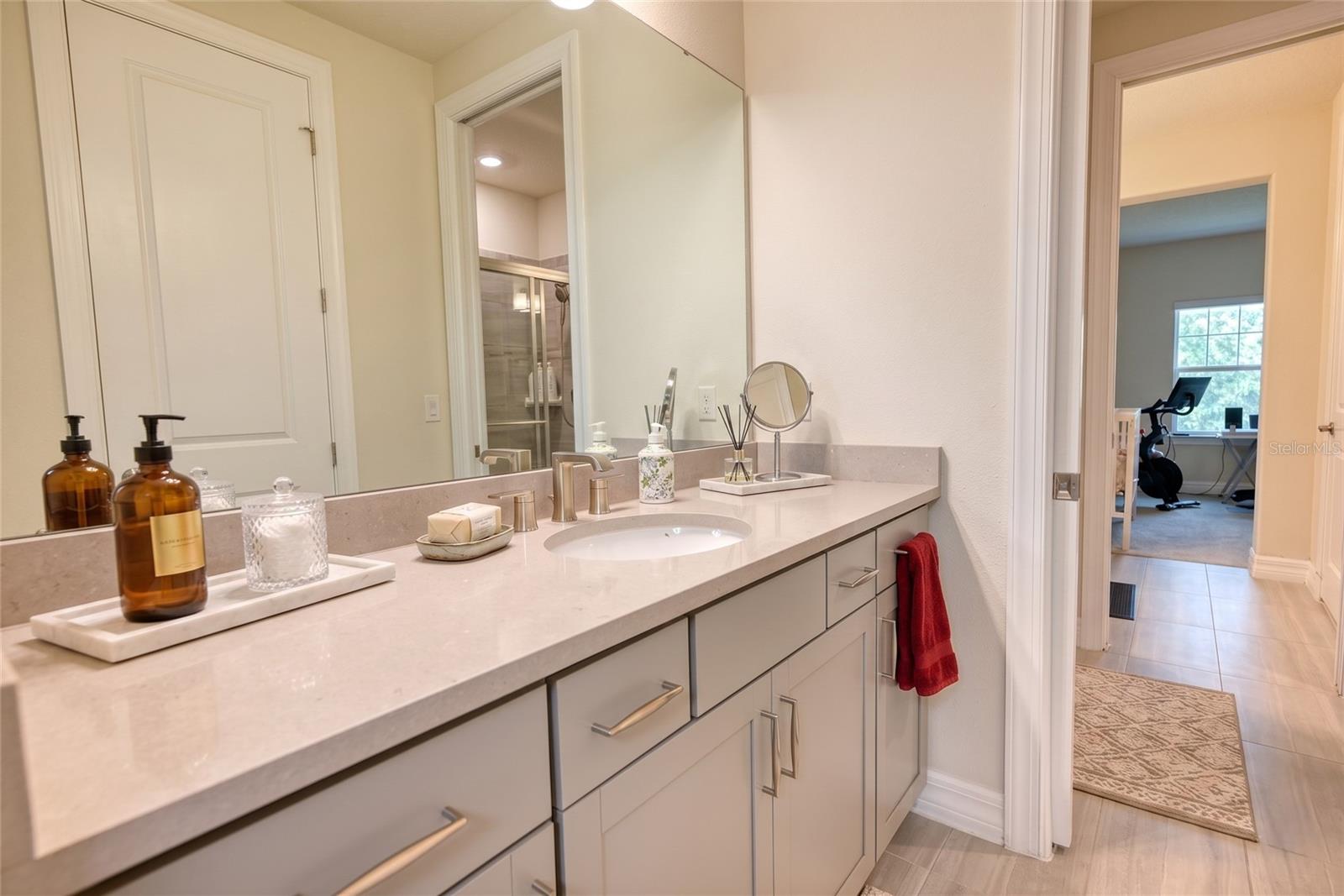 8059 LEAF GROVE CIR, ORLANDO, FL, 32836