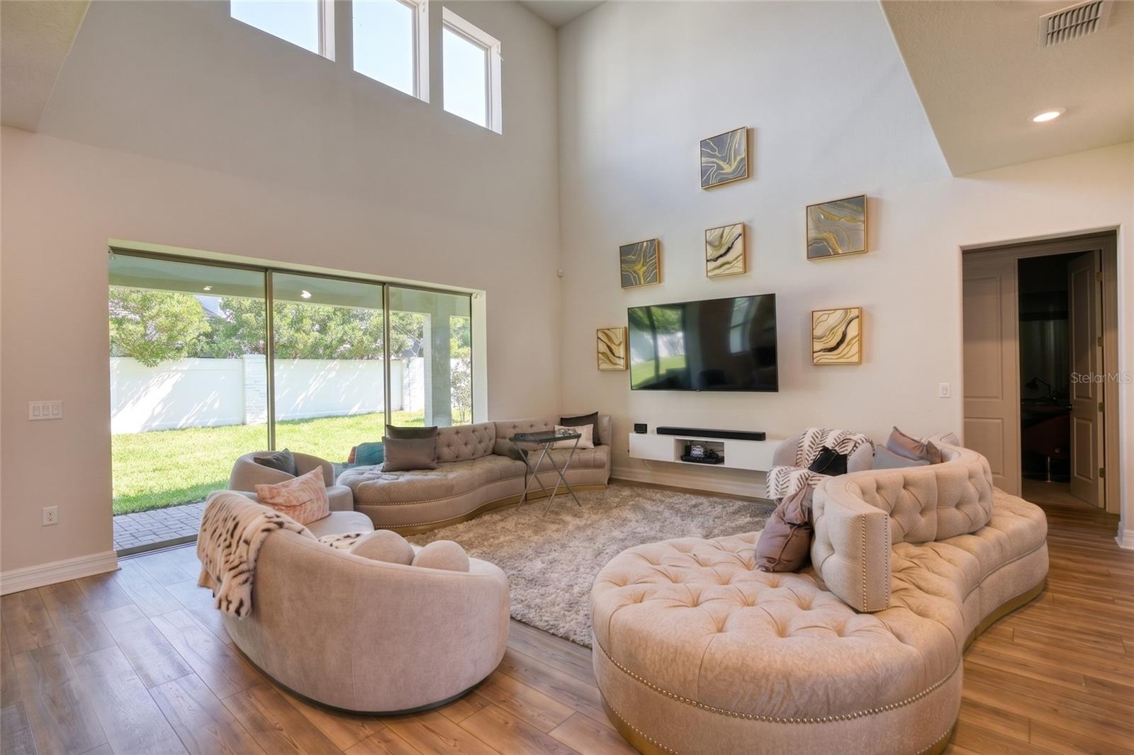 8059 LEAF GROVE CIR, ORLANDO, FL, 32836