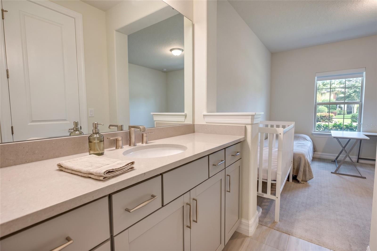 8059 LEAF GROVE CIR, ORLANDO, FL, 32836