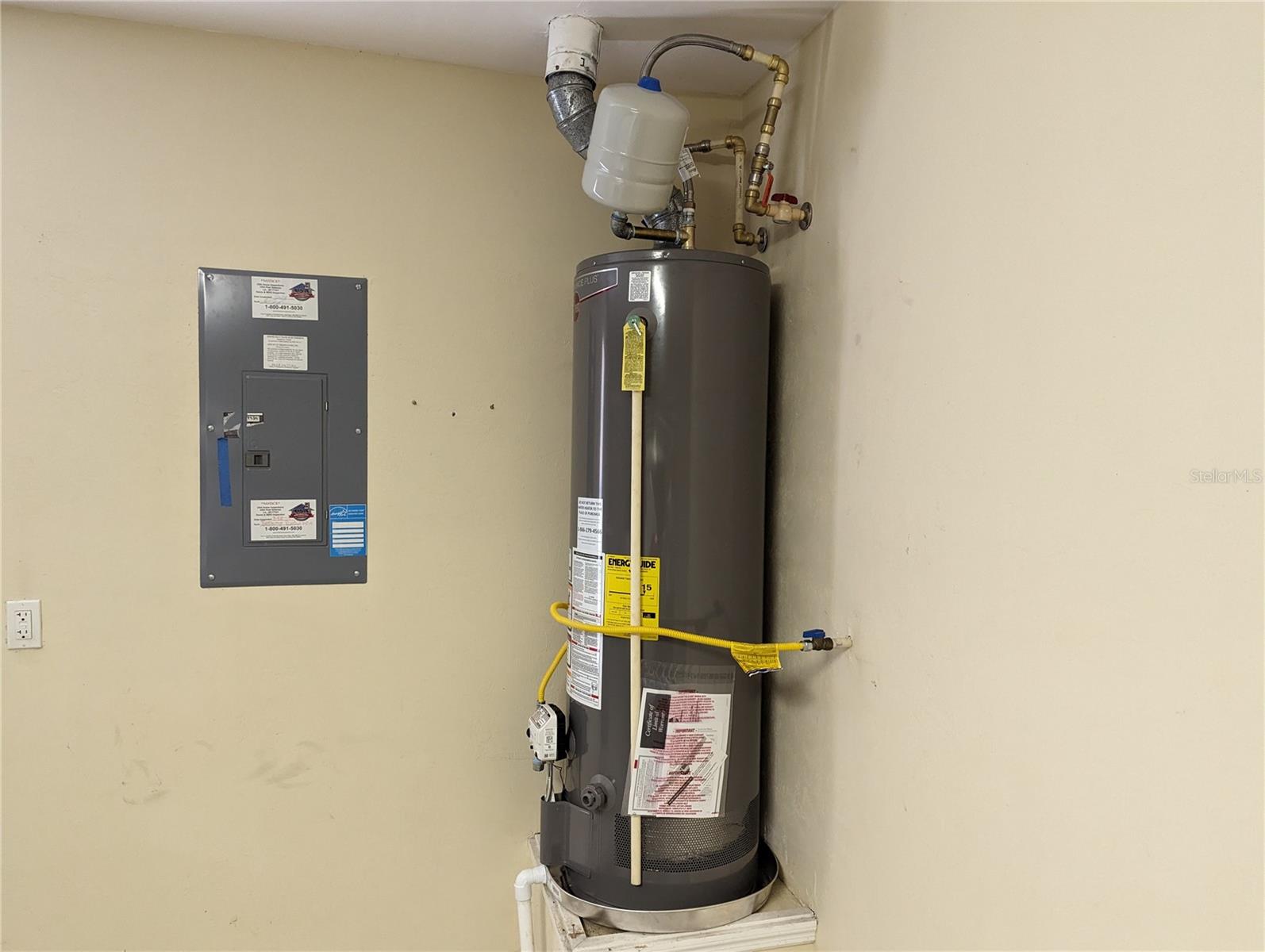 8608-A SW 77TH AVE, GAINESVILLE, FL, 32608