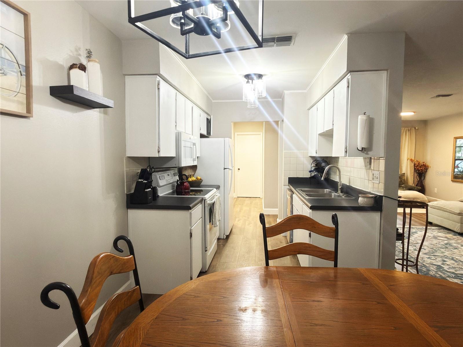 2031 DOVER CT, OLDSMAR, FL, 34677