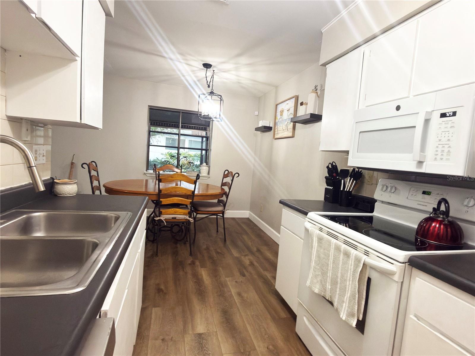 2031 DOVER CT, OLDSMAR, FL, 34677