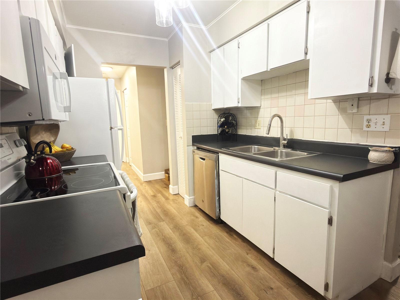 2031 DOVER CT, OLDSMAR, FL, 34677