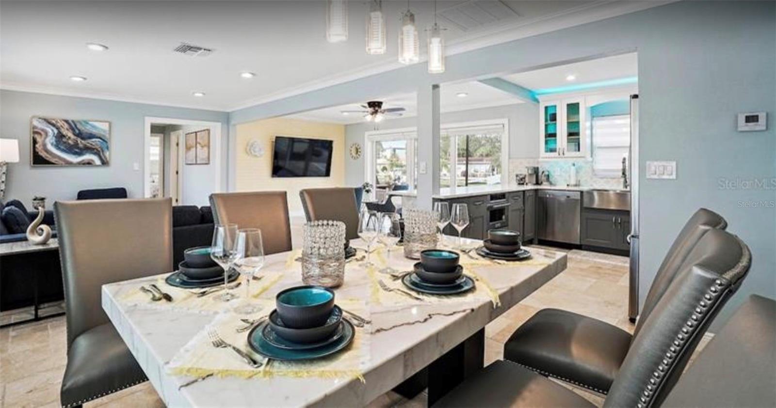 245 78 TH AVE N, ST PETERSBURG, FL, 33702