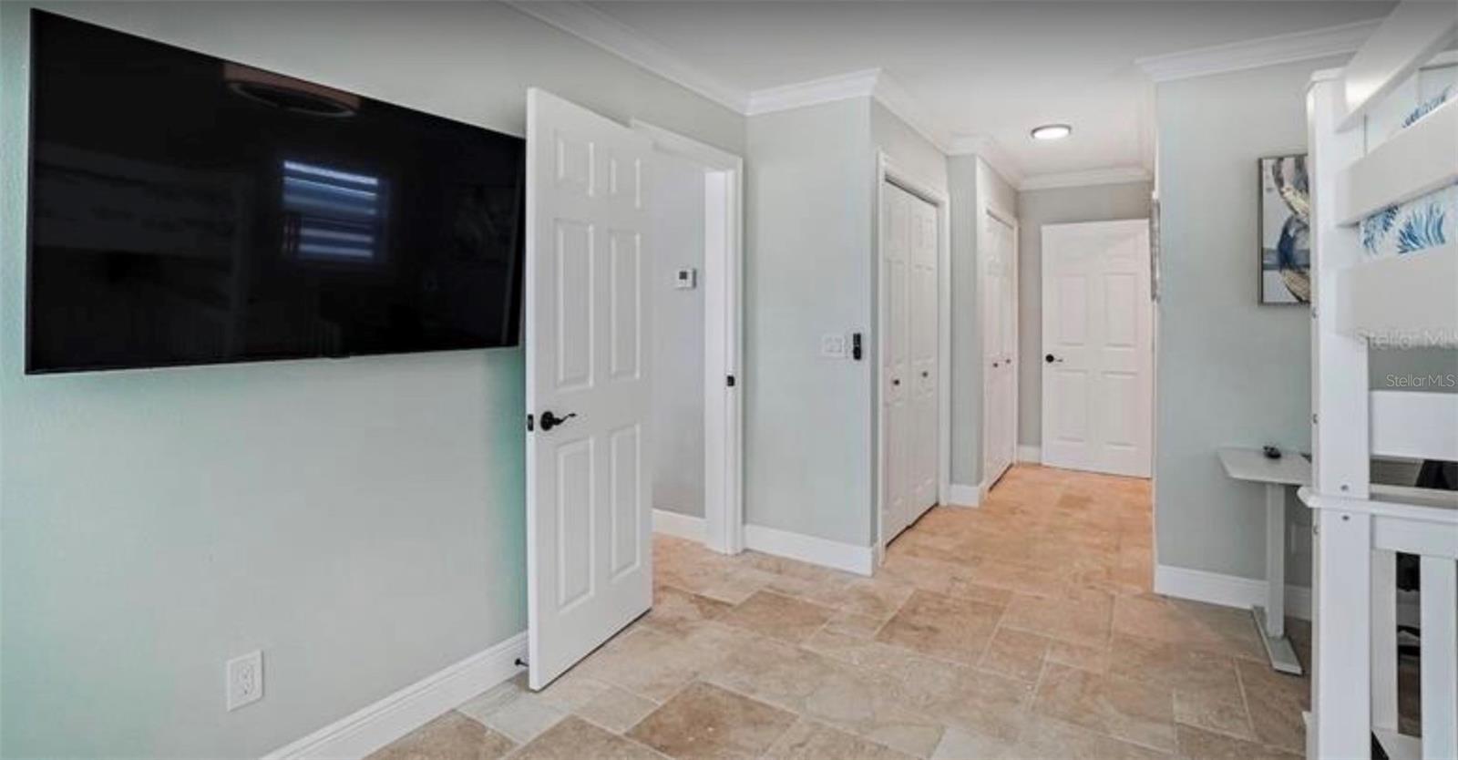 245 78 TH AVE N, ST PETERSBURG, FL, 33702