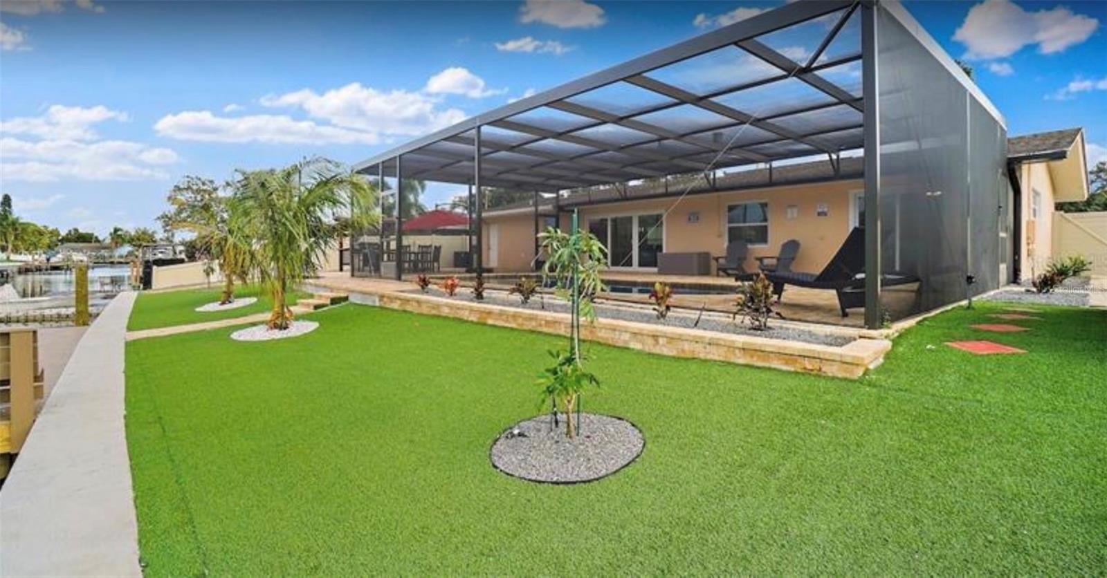 245 78 TH AVE N, ST PETERSBURG, FL, 33702