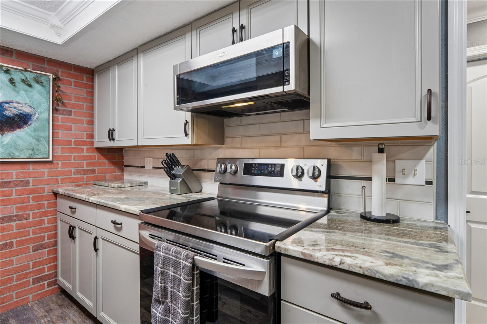 5330 DOVE DR, NEW PORT RICHEY, FL, 34652