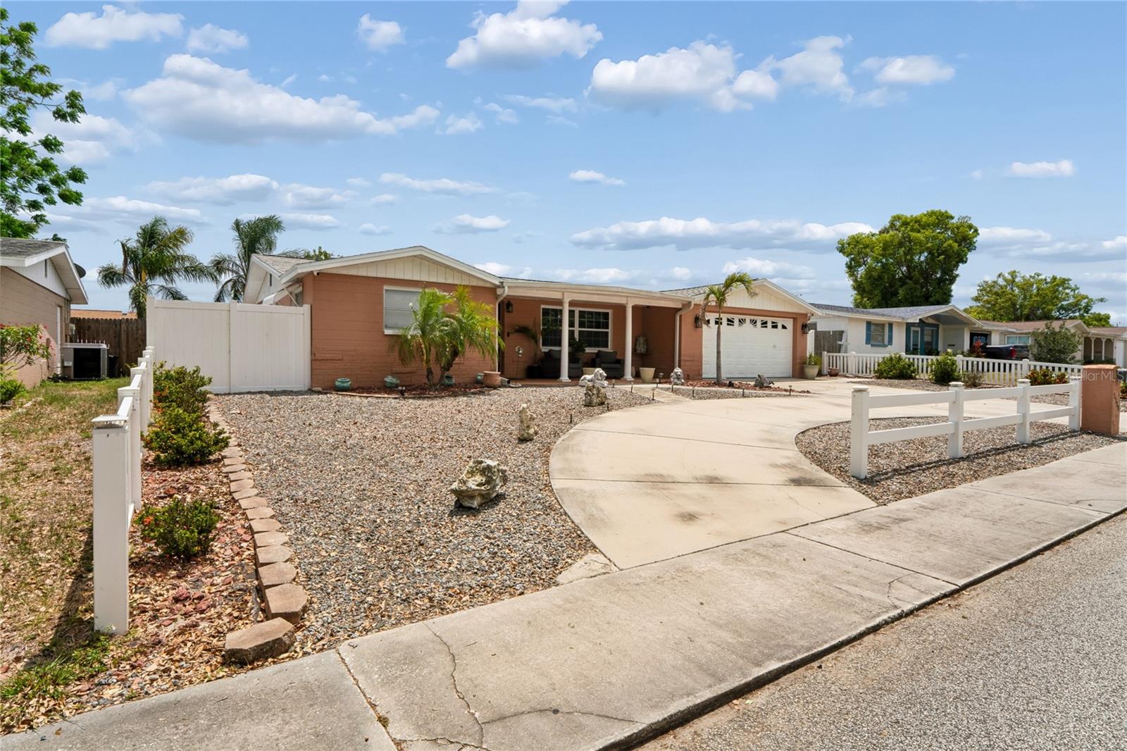 5330 DOVE DR, NEW PORT RICHEY, FL, 34652