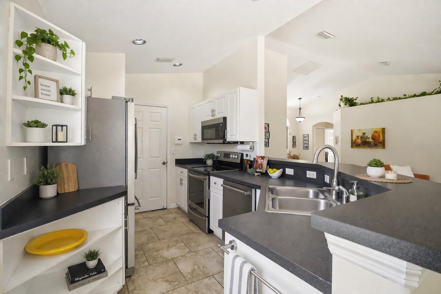 6228 38TH ST E, BRADENTON, FL, 34203