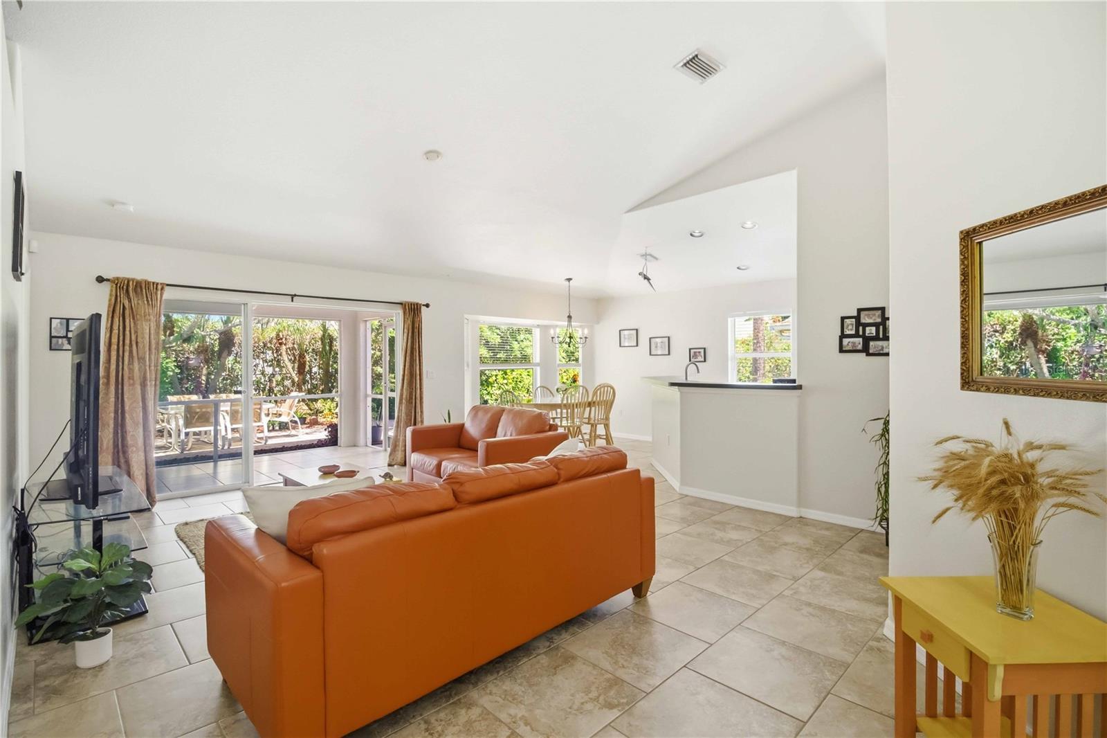 6228 38TH ST E, BRADENTON, FL, 34203