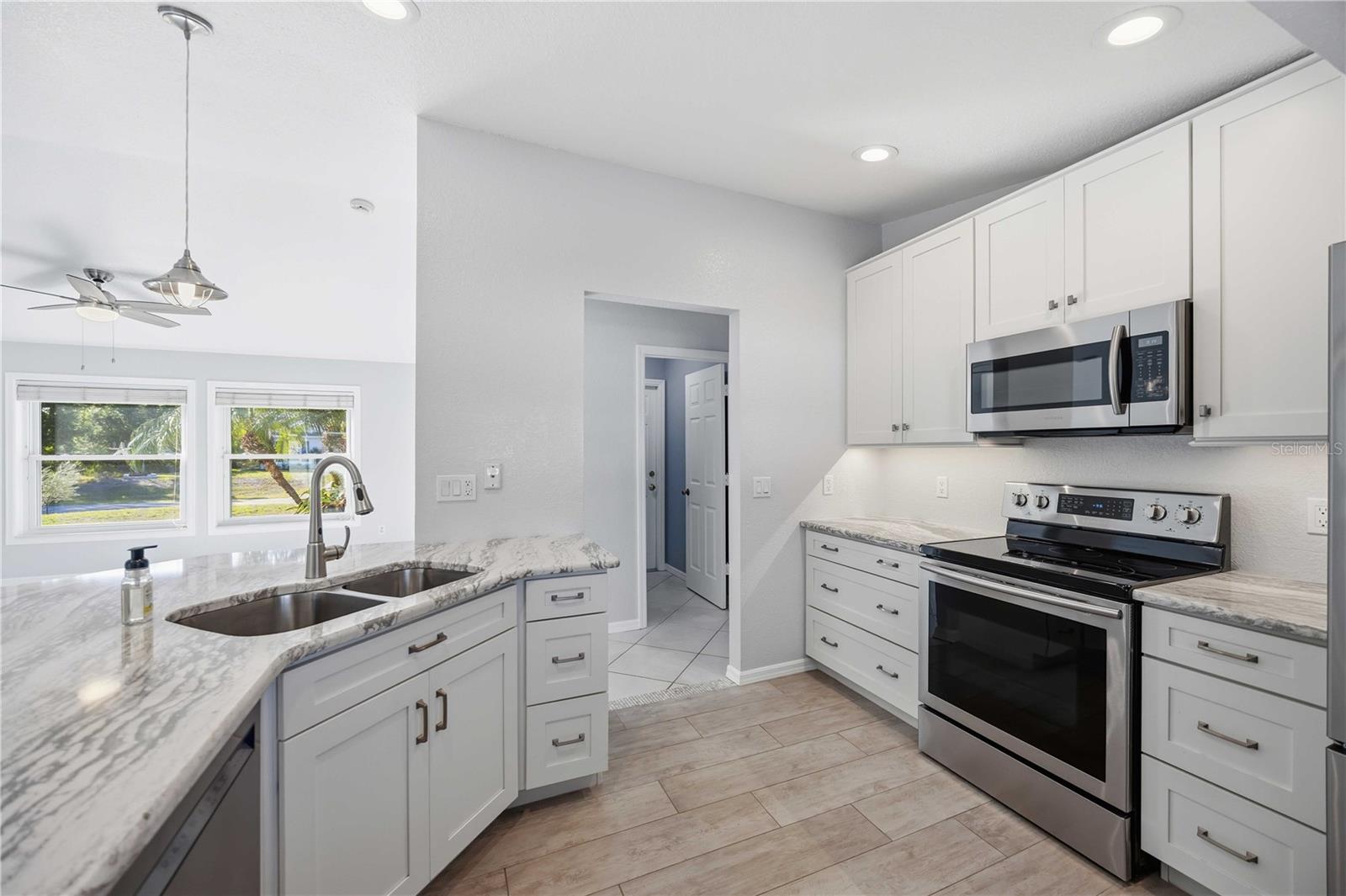 5549 EYERLY TER, PORT CHARLOTTE, FL, 33981