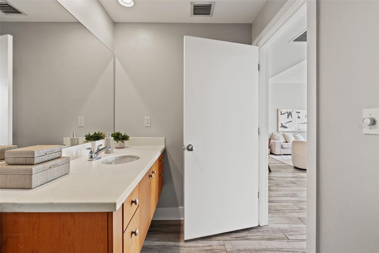 1208 E KENNEDY BLVD #1109, TAMPA, FL, 33602