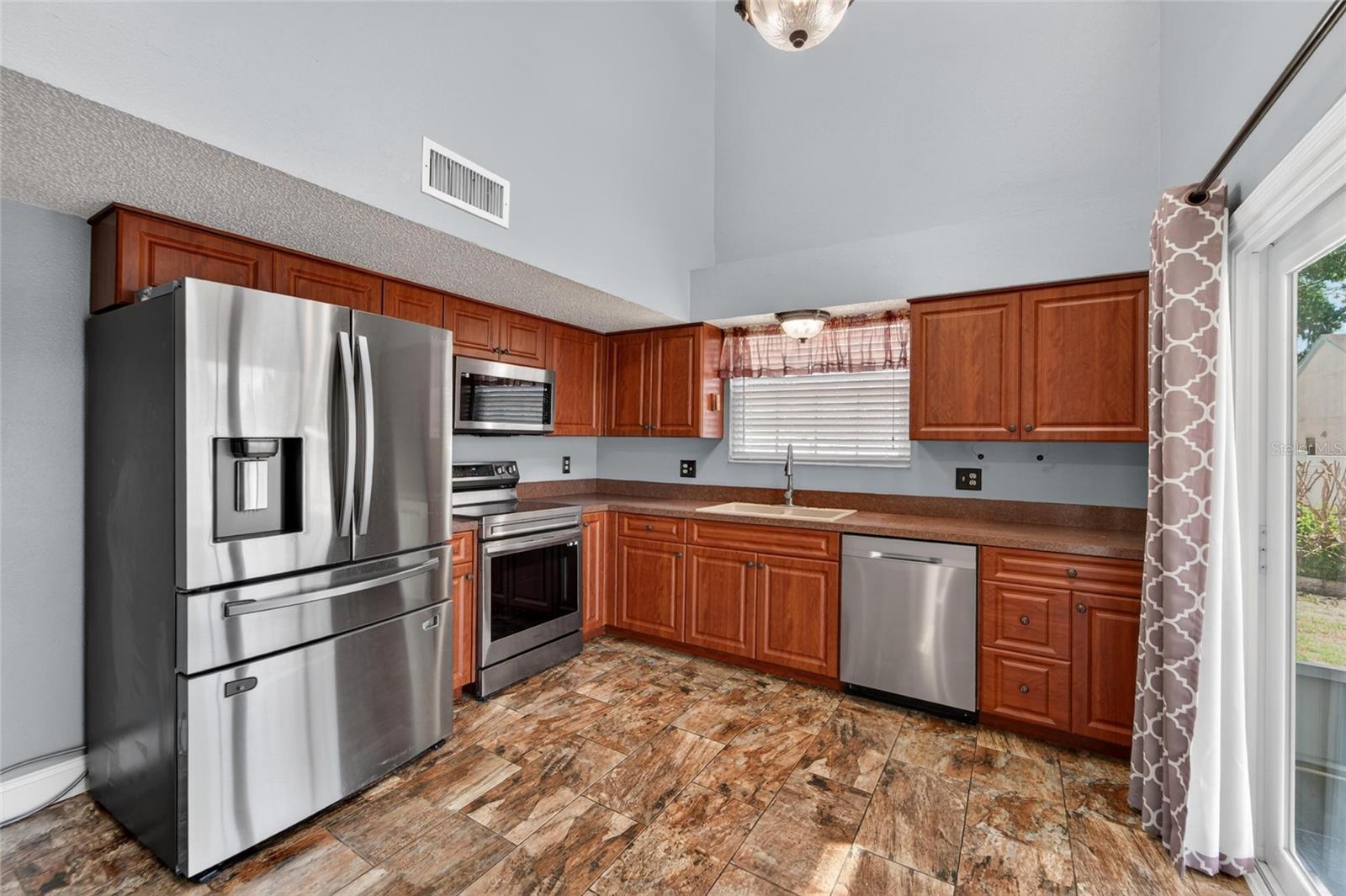 601 WEATHERVANE CT, BRANDON, FL, 33511