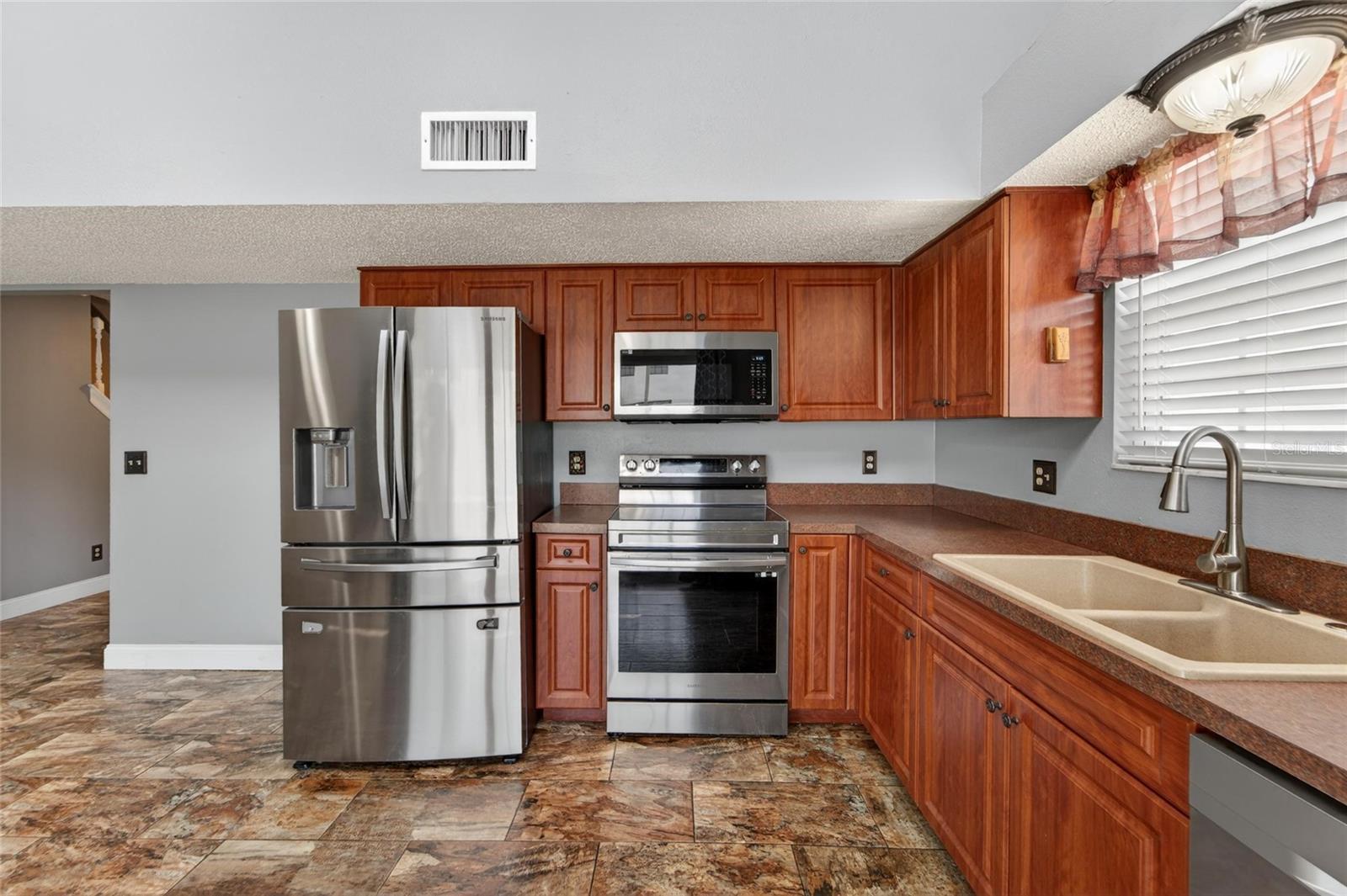 601 WEATHERVANE CT, BRANDON, FL, 33511