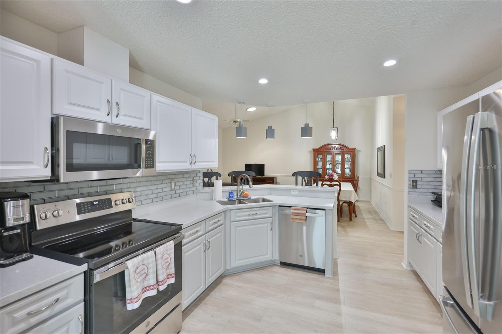 827 MCCALLISTER AVE #51, SUN CITY CENTER, FL, 33573