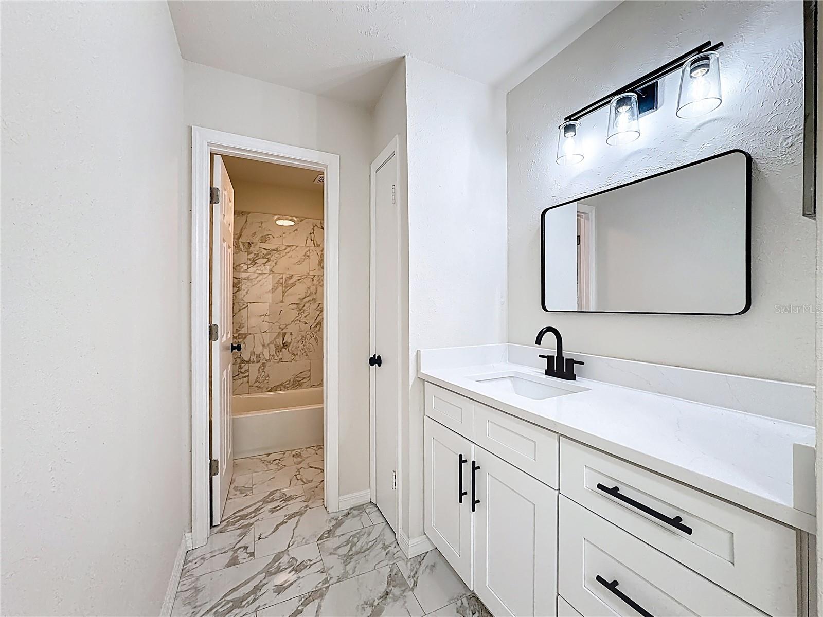 4445 RAYFIELD DR, SARASOTA, FL, 34243